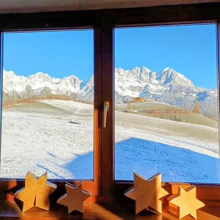 Schoesserhof Фермерский дом