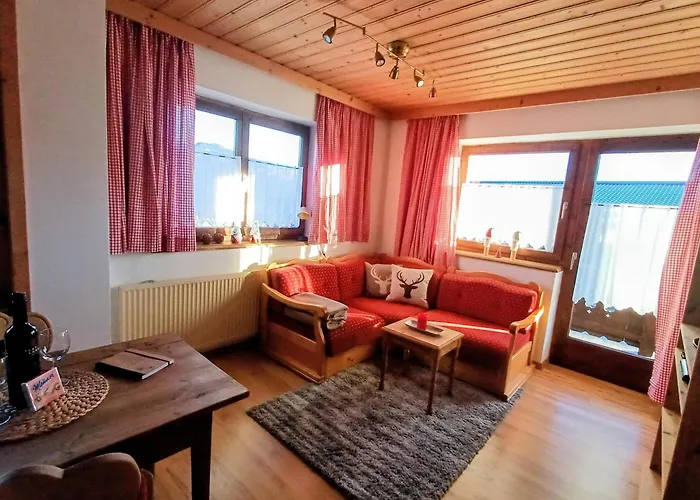 Schoesserhof مزرعة للإقامة *