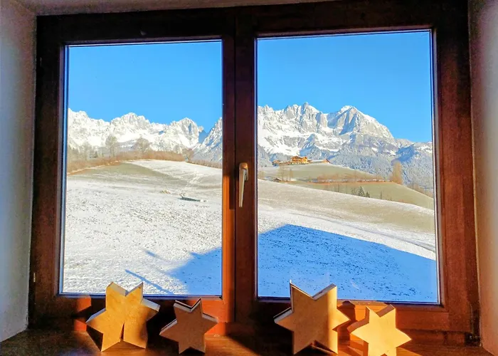 Schoesserhof مزرعة للإقامة